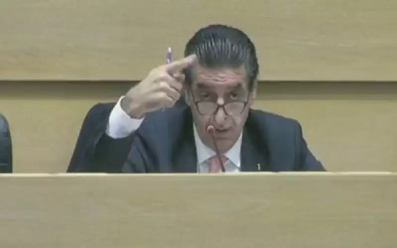 الخلايلة: أنا مللت ولا أريد البقاء