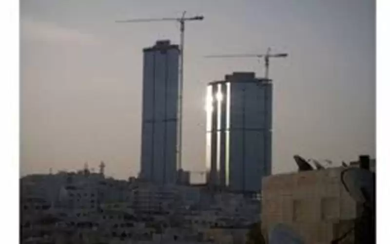 الخصاونة: نعمل على معالجة أبراج السادس