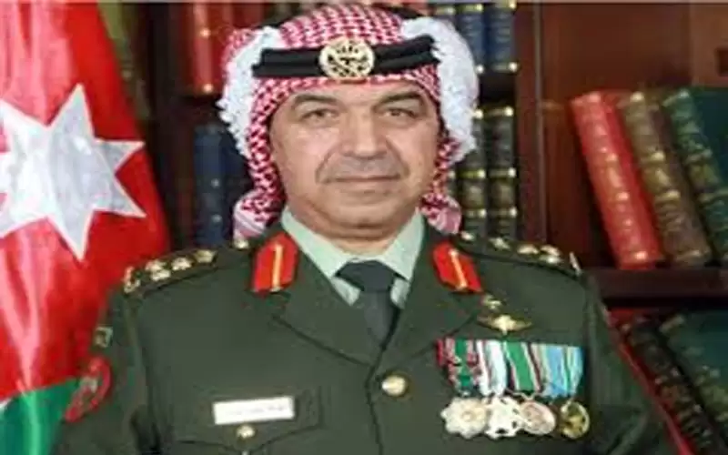 الغبين مديرا لمكتب الملك العسكري