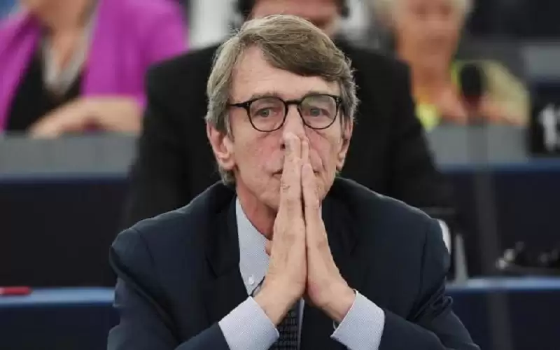 وفاة رئيس البرلمان الأوروبي الإيطالي دافيد