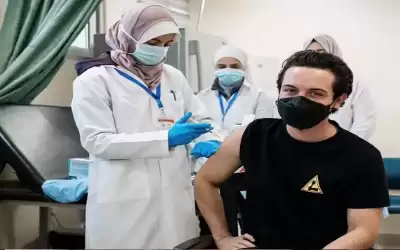 ولي العهد يتلقى الجرعة المعززة من