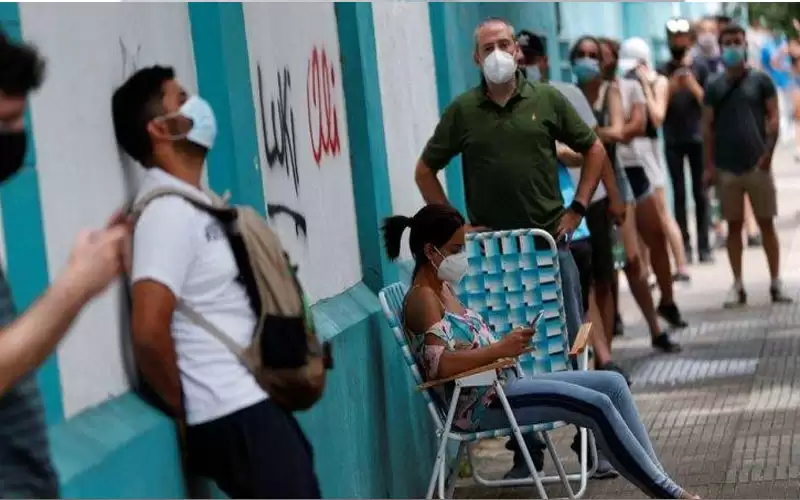 أمريكا اللاتينية تسجل إصابات يومية قياسية