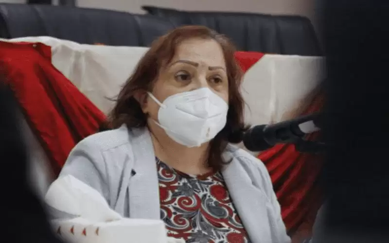 وزيرة الصحة الفلسطينية تدخل الحجر الصحي