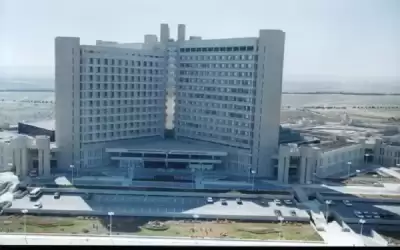 تأخير دوام العيادات الخارجية بمستشفى الملك