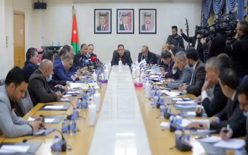 أمين عام الديوان الملكي ينفي وجود