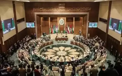 بحث ترتيبات استضافة الجزائر للقمة العربية