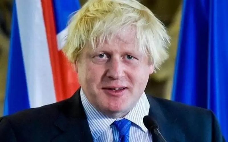 جونسون يعلن تخفيف قيود كورونا