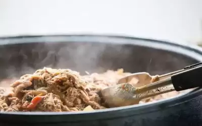تناول الطعام ساخنا أم باردا.. أيهما