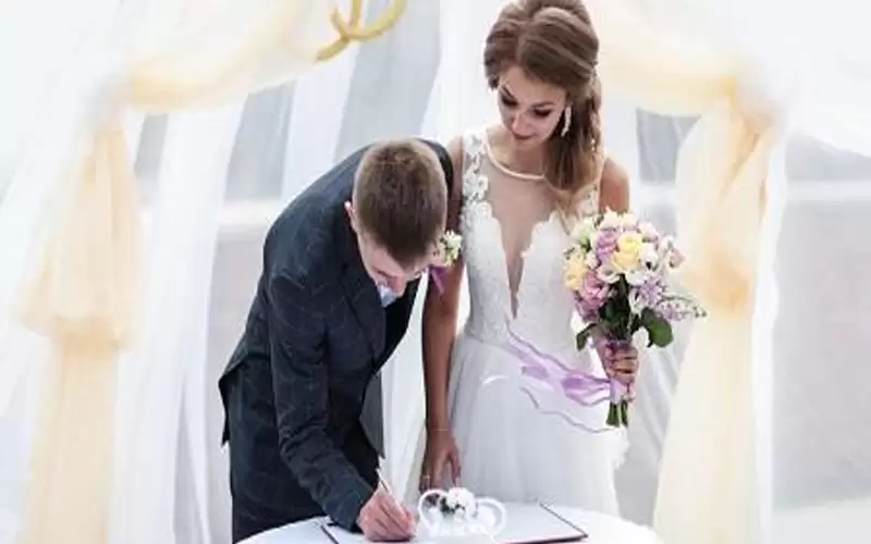 مدينة روسية تمنع الرقص والضحك والتدخين