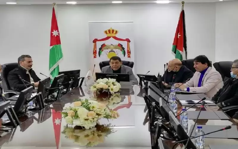 وزير العمل: نعمل على تعزيز الاستقرار