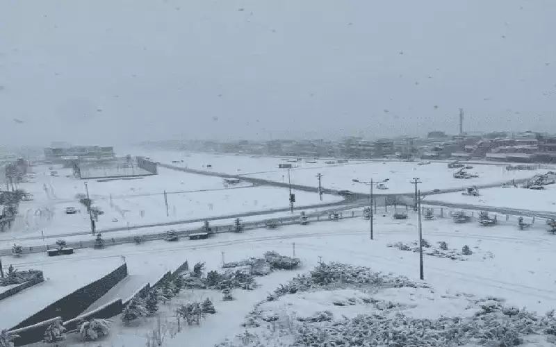 زوابع ثلجية تجتاح العراق