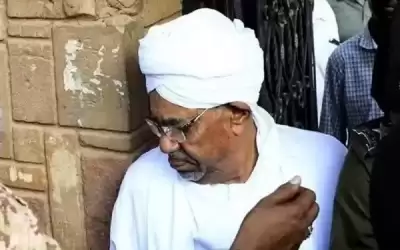 نقل الرئيس السوداني المعزول من محبسه