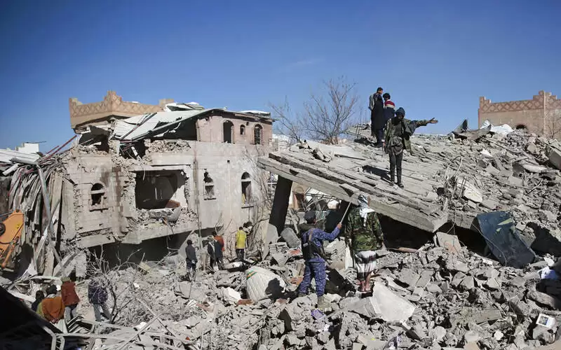 انقطاع خدمة الانترنت عن اليمن