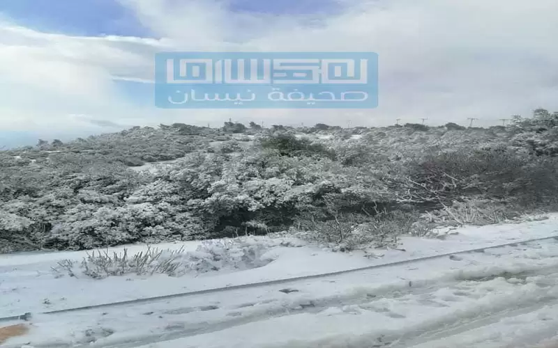 تراكمات ثلجية فوق 800 متر الاربعاء