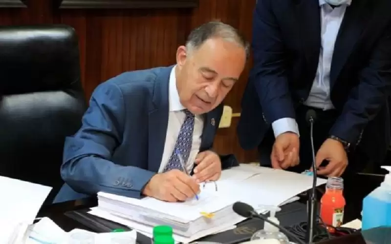 النجار: مشروع الناقل الوطني أولوية للأمن