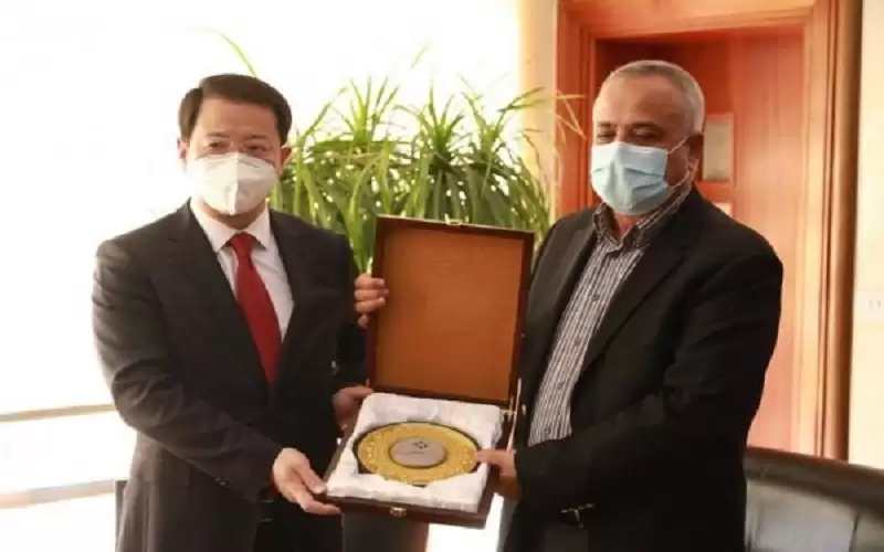 السفير الصيني: البيئة الاستثمارية في الأردن
