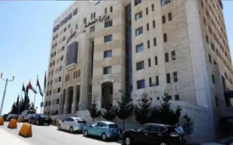 الصحة: الجرعة الثالثة أو فحص سلبي