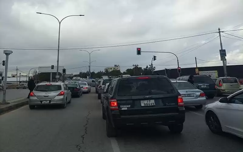 أزمة سير خانقة بعمان وإربد والسلط