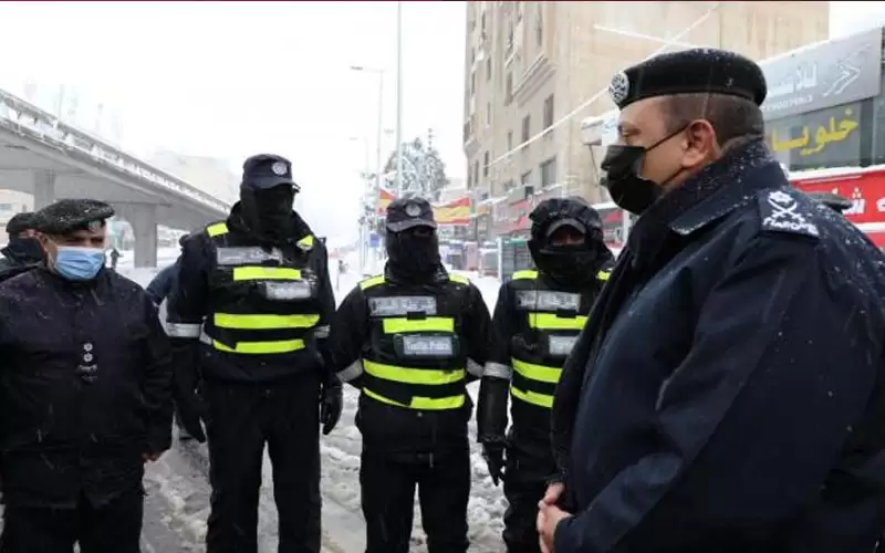 مدير الأمن العام يناشد المواطنين بعدم