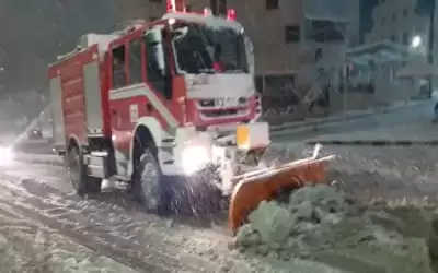 الحكومة للمواطنين: لا تخرجوا من المنازل