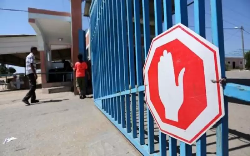 الاحتلال يمنع دخول الأجهزة الطبية إلى