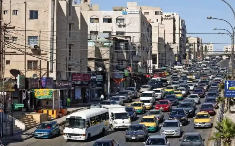 الازدحامات تغرق شوارع عمان