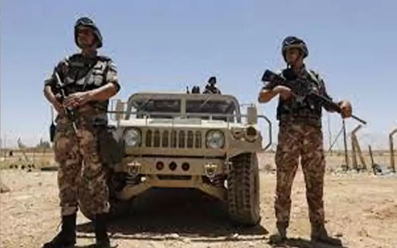 الجيش يضبط شخصا حاول التسلل من