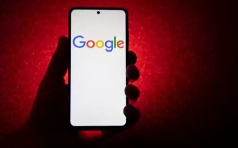 غوغل تحظر تطبيقا خطيرا في أندرويد