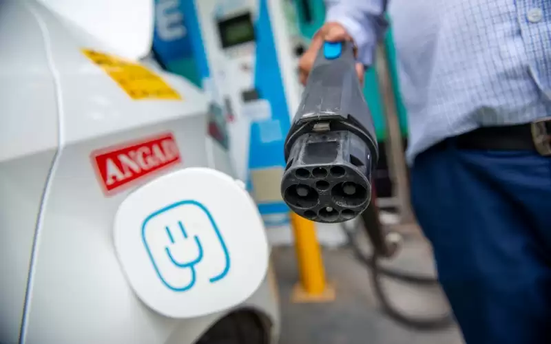 ارتفاع التخليص على المركبات الكهربائية إلى