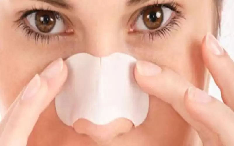 هكذا تتخلصين من الرؤوس السوداء بأسرع