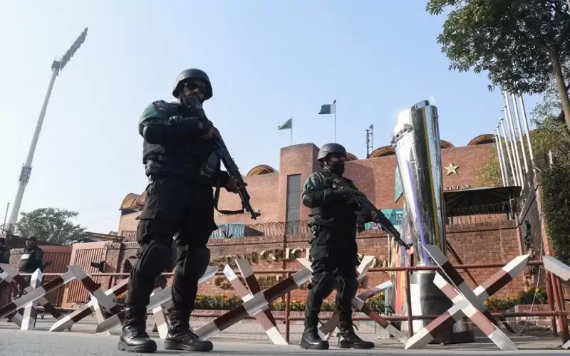 الجيش الباكستاني يعلن مقتل 5 من