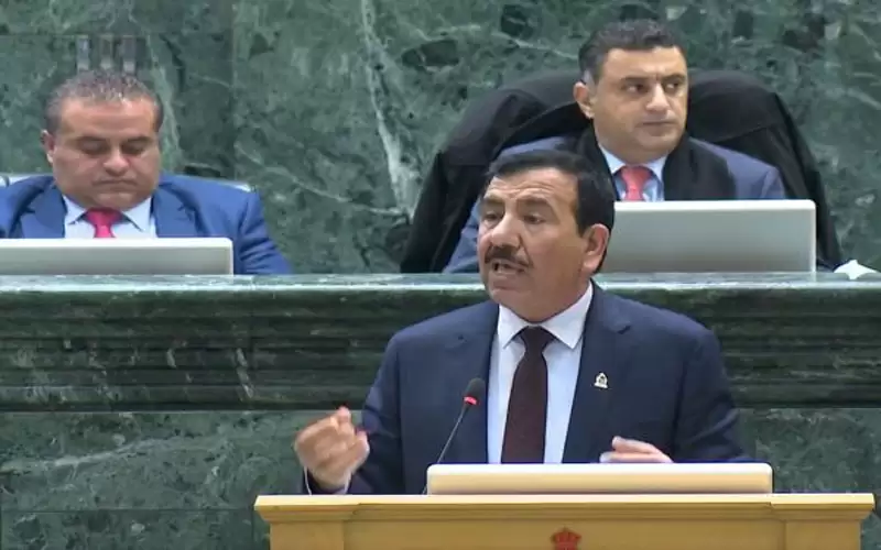 الخلايلة يدعو لتنظيم مهنة حراس العمارات