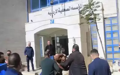 إعتصام حاشد في الرأي ونقل زميل