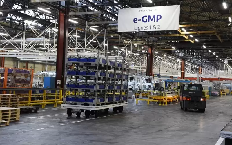 فرنسا تسجل عجزا تجاريا قياسيا بلغ