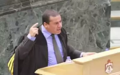النائب السابق الهواملة يترشح لرئاسة بلدية