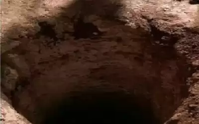 إطفاء حلب ينتشل فتى من بئر