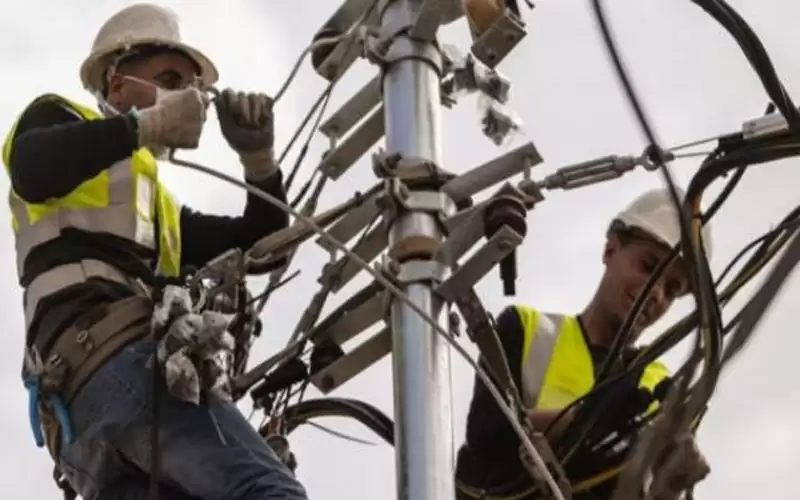 فصل التيار الكهربائي عن مناطق بلواء