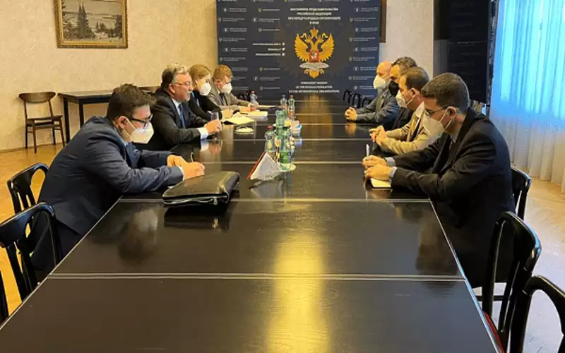 وفد إسرائيلي يراقب مفاوضات نووي وإيران