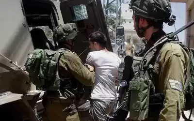 الاحتلال يعتقل 11 فلسطينيا بالضفة والقدس