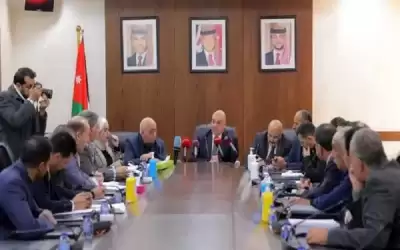 العودات: مشروع قانون الأحزاب ضيق على