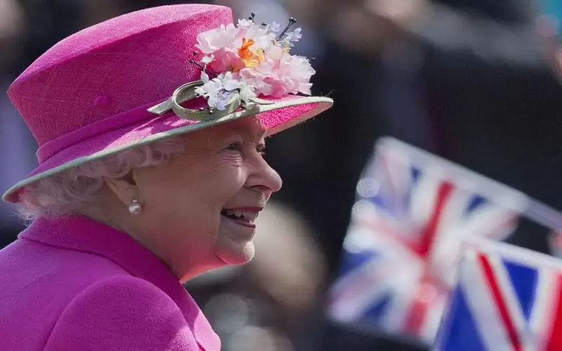 إصابة الملكة إليزابيث بفيروس كورونا