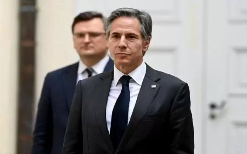 فكروا في المغادرة .. أمريكا تحذر