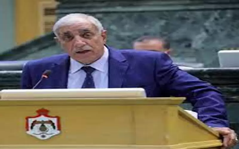 الشطناوي يطالب بتأجيل التوقيت الصيفي حتى