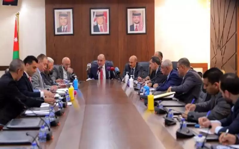 العودات: نتطلع إلى مرحلة مختلفة عن