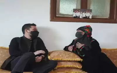 ولي العهد يلبي دعوة الحاجة حمدة