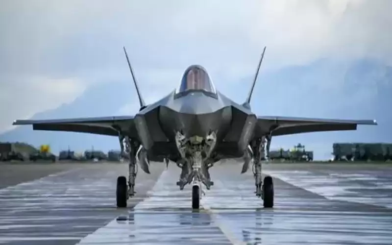 أمريكا ترسل مقاتلات إف-35 إلى دول
