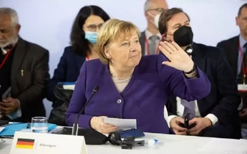 ميركل: نقطة تحول في تاريخ أوروبا
