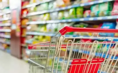 نقيب المطاعم: تلاعب وغلو في أسعار