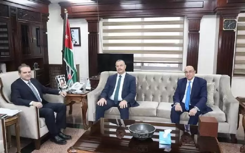 الأردن وتونس يتفقان على تبادل الخبرات