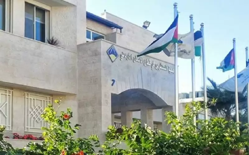 استقالات جماعية من جمعية المستثمرين في